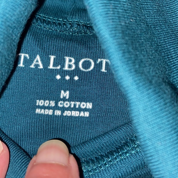 Two turtlenecks and two mock turtlenecks - Picture 4 of 6